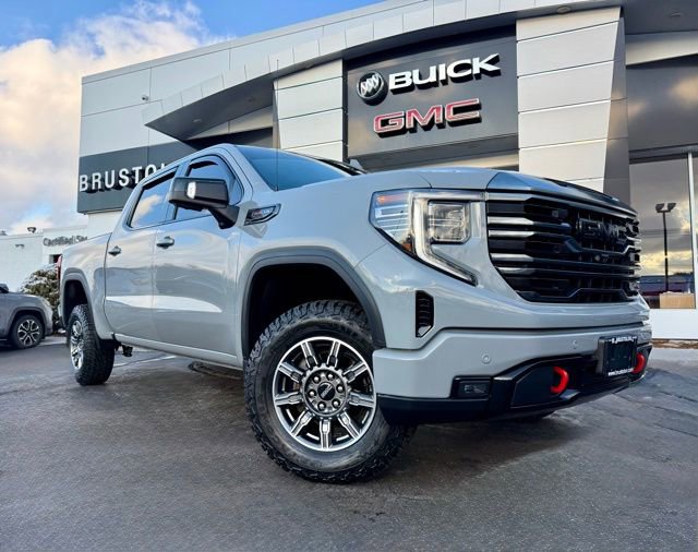 Used 2024 GMC Sierra 1500 AT4 w/ Technology Package image 3