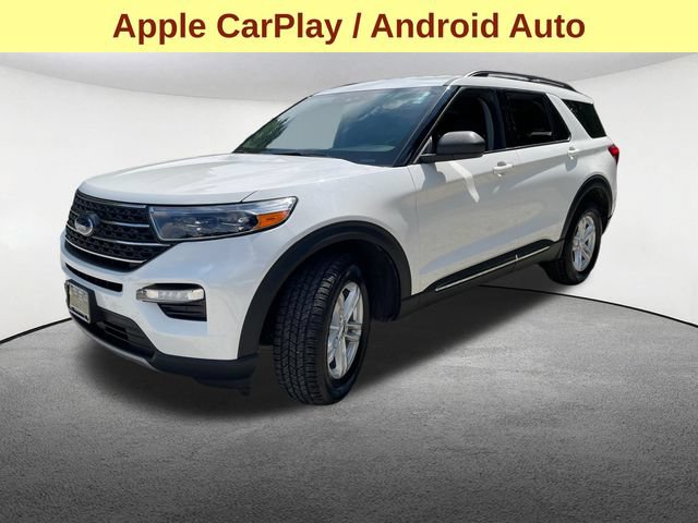 Used 2022 Ford Explorer XLT w/ Equipment Group 202A AWD/4WD image 5