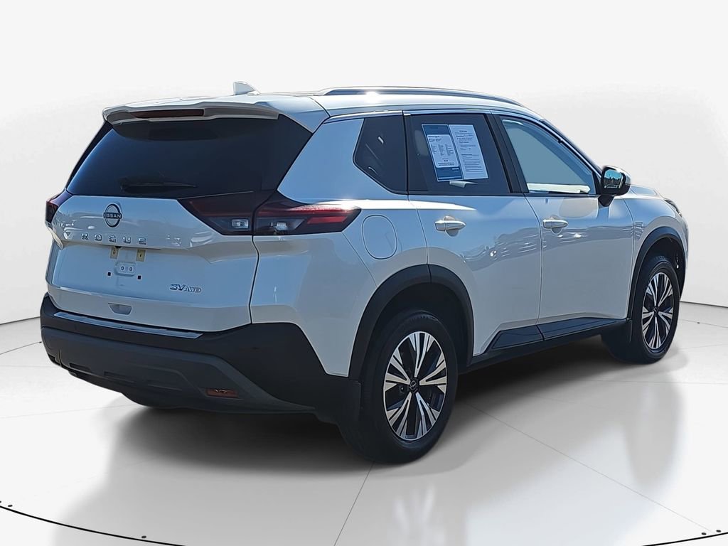 Used 2022 Nissan Rogue SV w/ SV Premium Package image 5