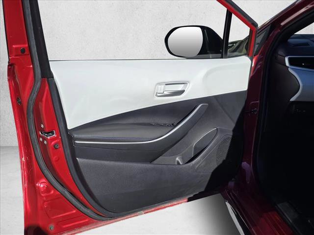 Used 2020 Toyota Corolla SE image 12