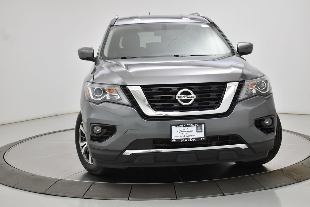 Used 2017 Nissan Pathfinder SV AWD/4WD image 4