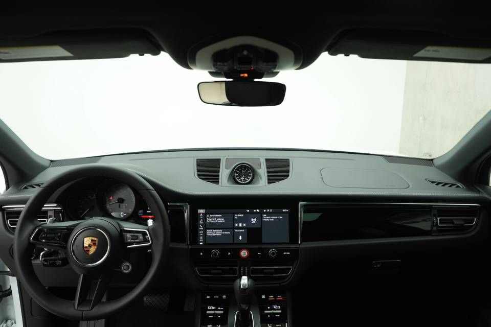 New 2026 Porsche Macan S AWD/4WD image 16