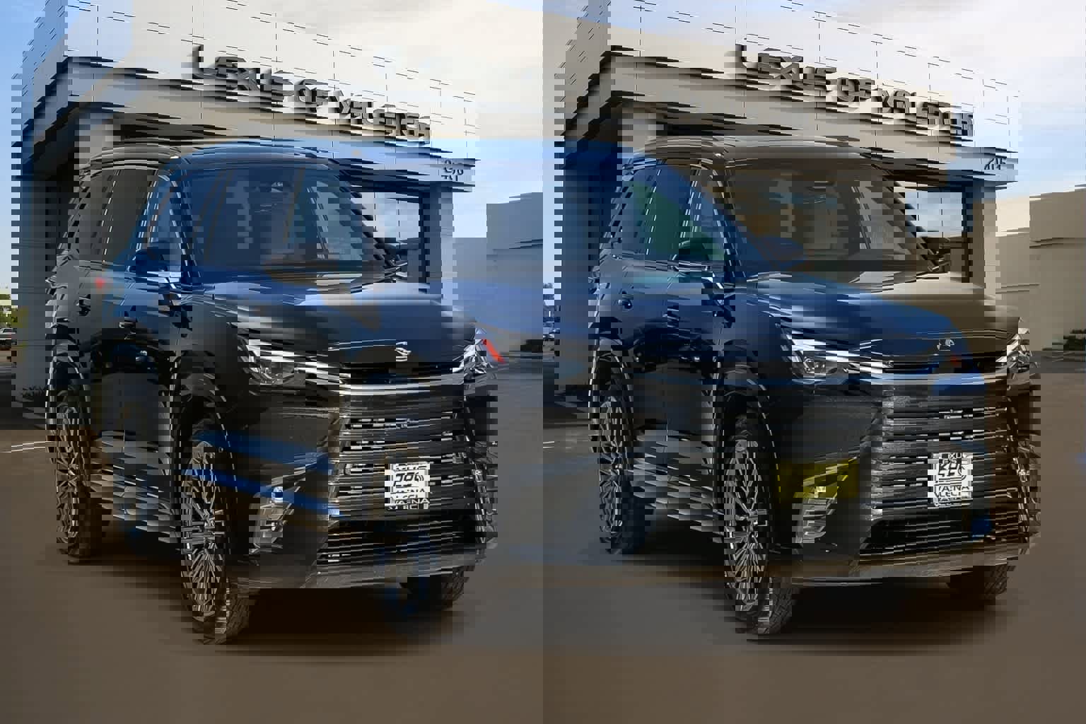 Used 2024 Lexus TX 350 AWD w/ Technology Package image 4