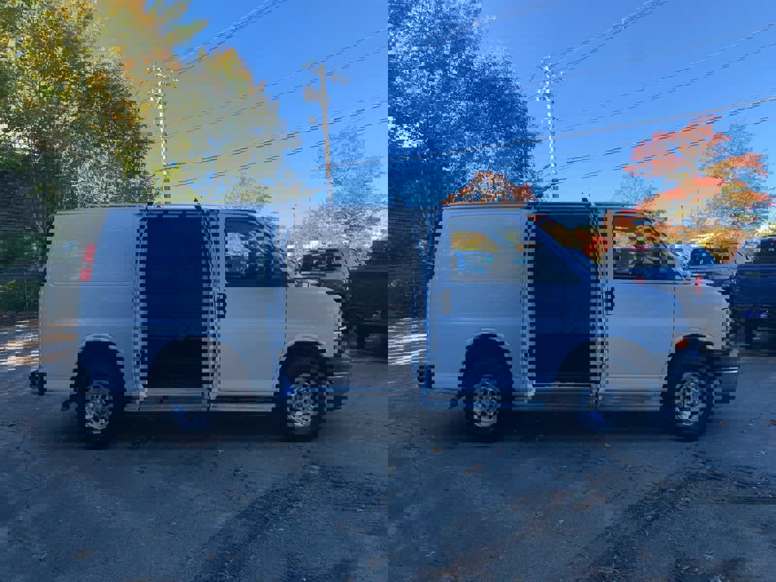 Certified 2024 Chevrolet Express 2500 w/ Driver Convenience Package image 29