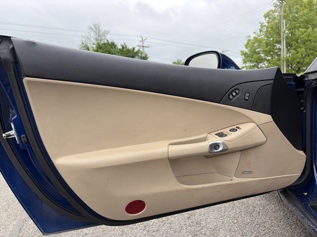 Used 2005 Chevrolet Corvette Convertible w/ Preferred Equipment Group image 15
