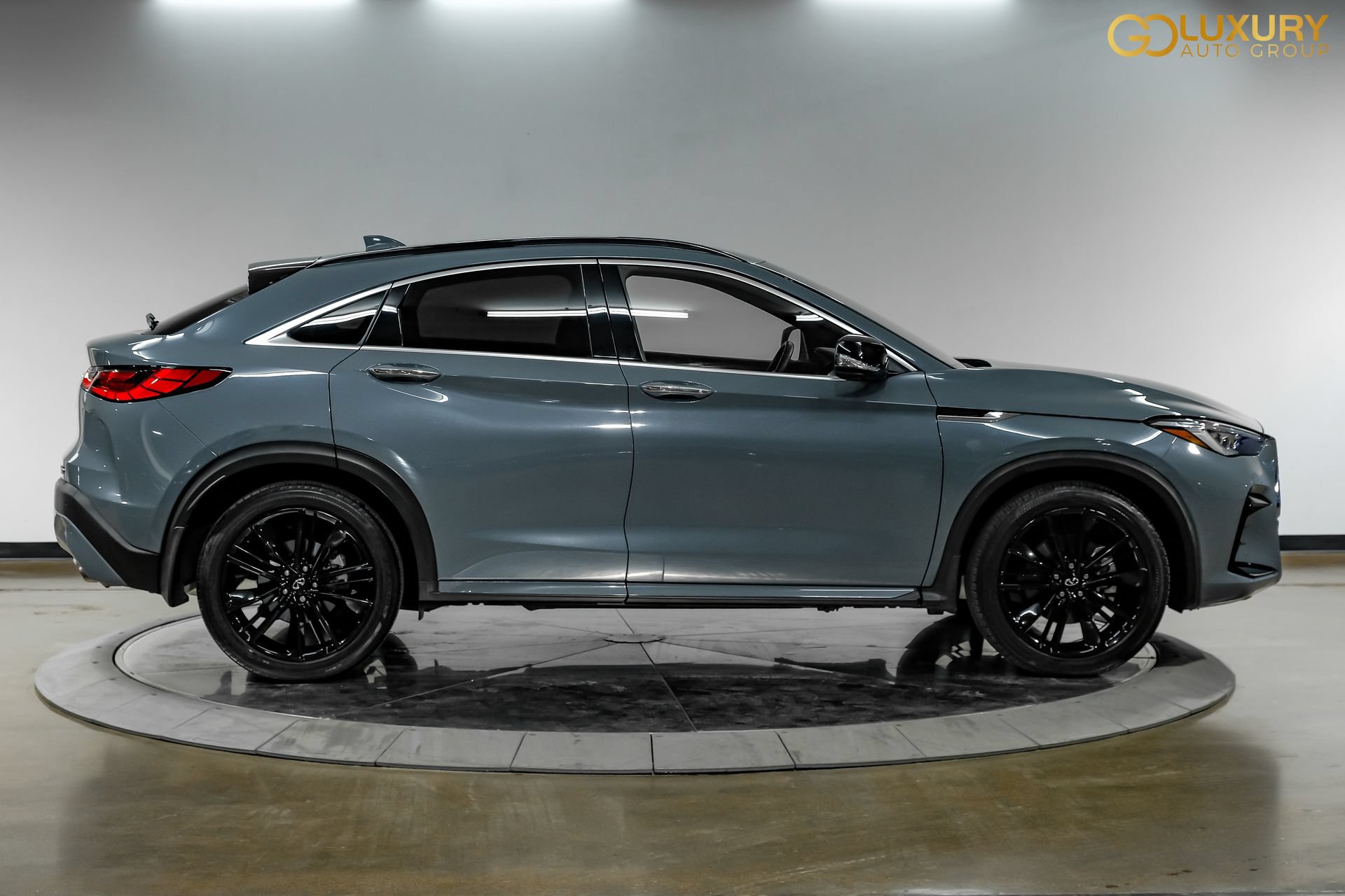 Used 2023 INFINITI QX55 Essential w/ Cargo Package AWD/4WD image 11