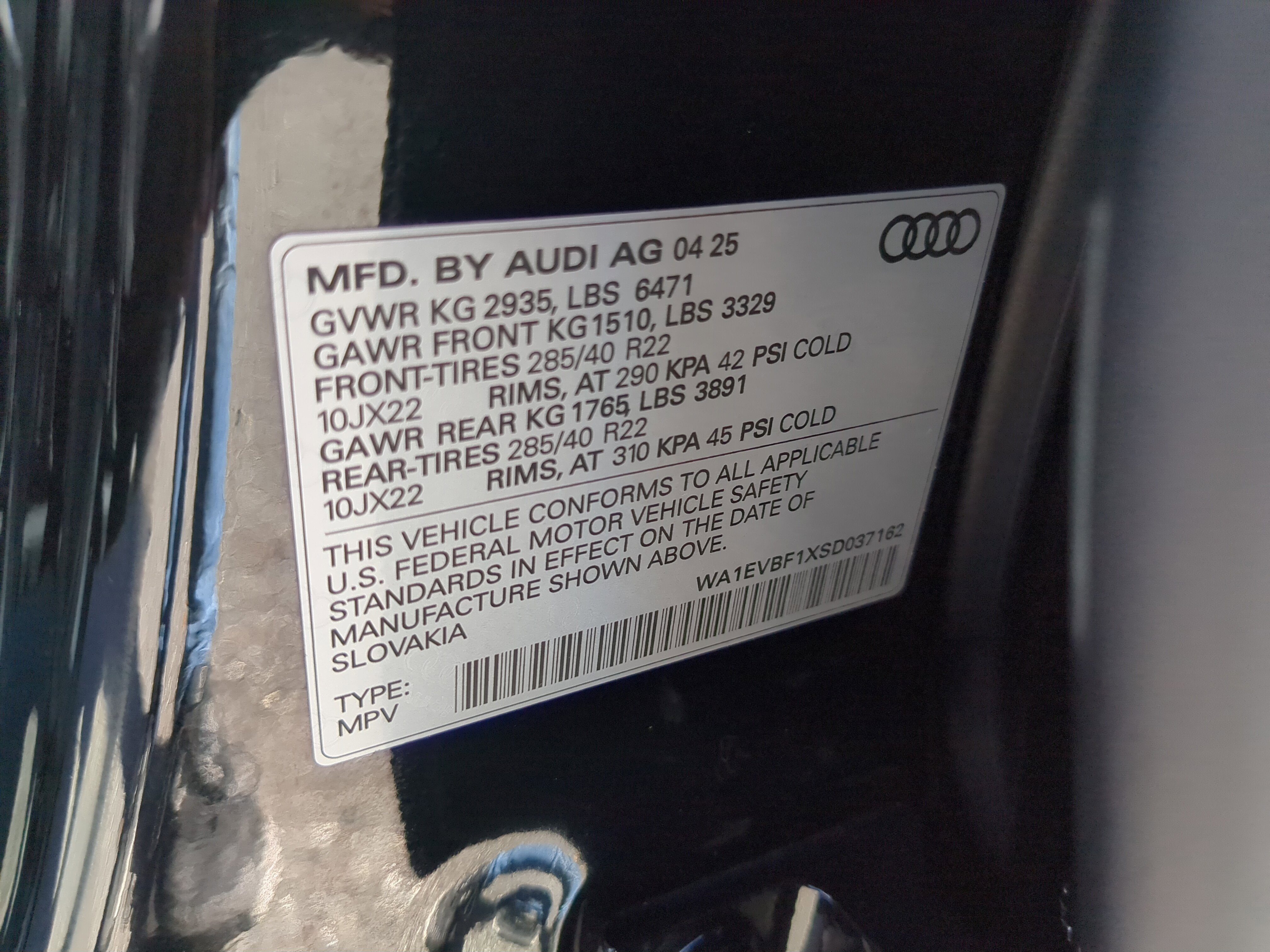 Used 2025 Audi Q8 Premium Plus w/ Premium Plus Package image 36