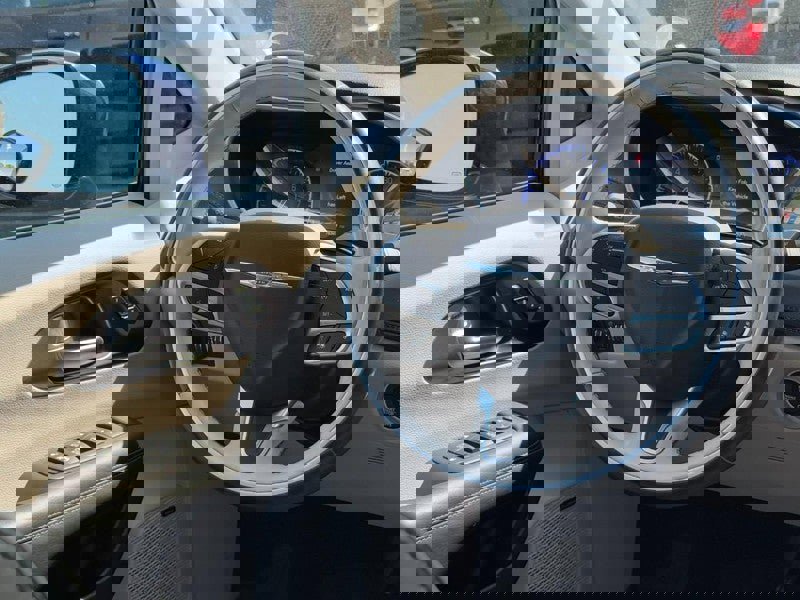 Used 2019 Chrysler Pacifica Limited w/ Tire & Wheel Group image 15