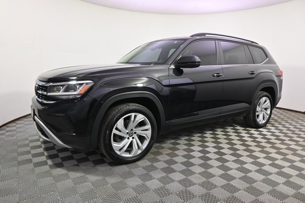 Used 2021 Volkswagen Atlas SE image 2