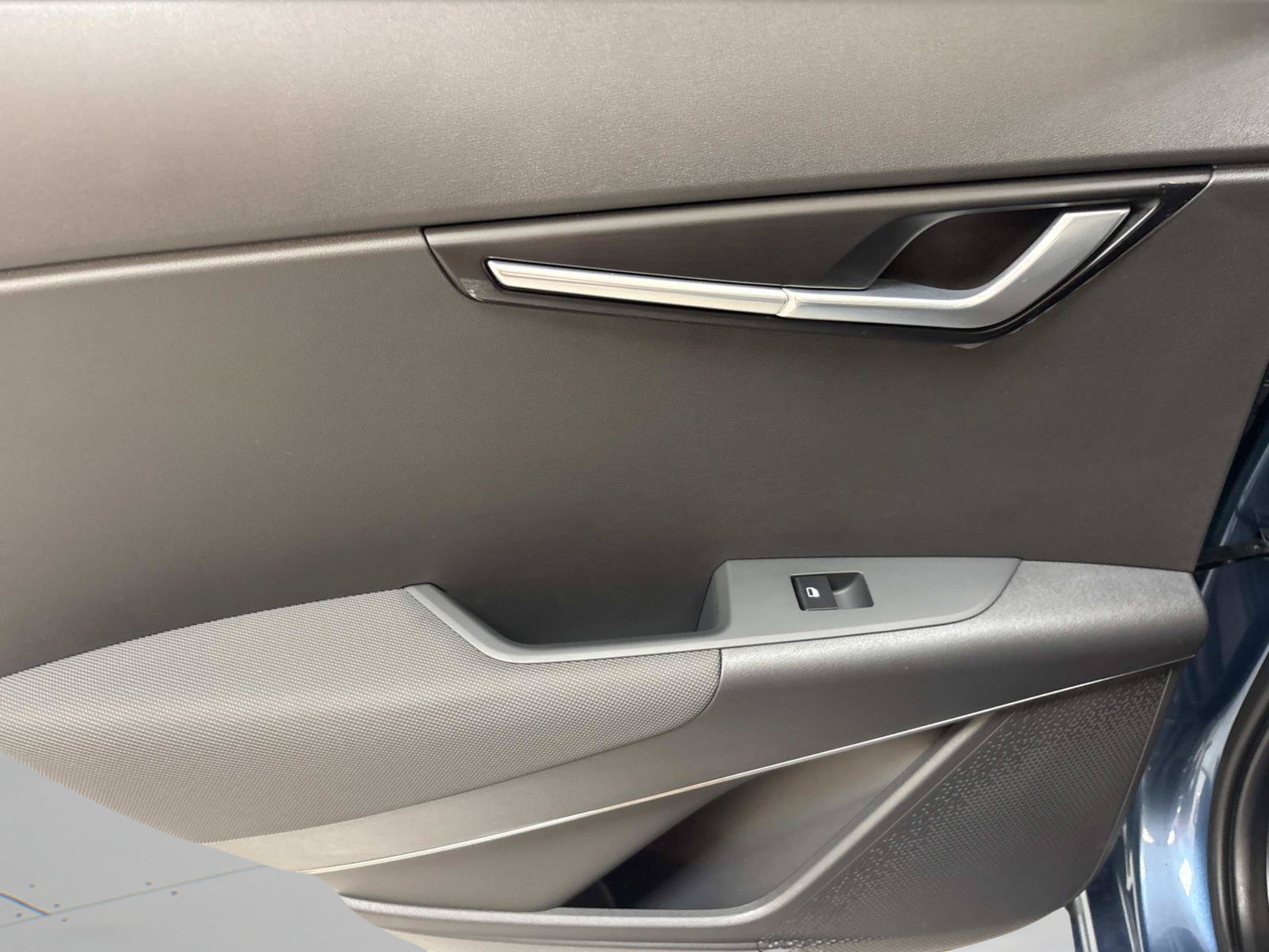 New 2026 Kia Niro Wind FWD image 16