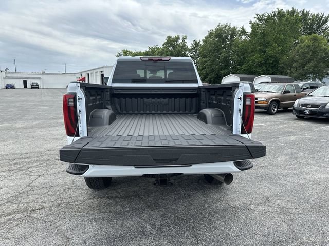 New 2026 GMC Sierra 3500 Denali Ultimate w/ LPO, Black Badging Package AWD/4WD image 23