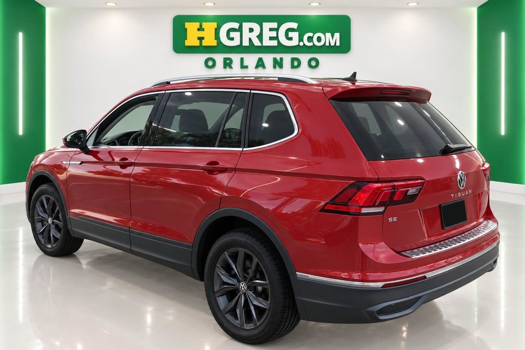 Used 2023 Volkswagen Tiguan SE FWD image 2