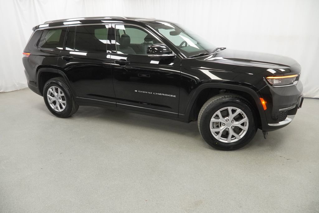 Used 2022 Jeep Grand Cherokee L Limited image 11
