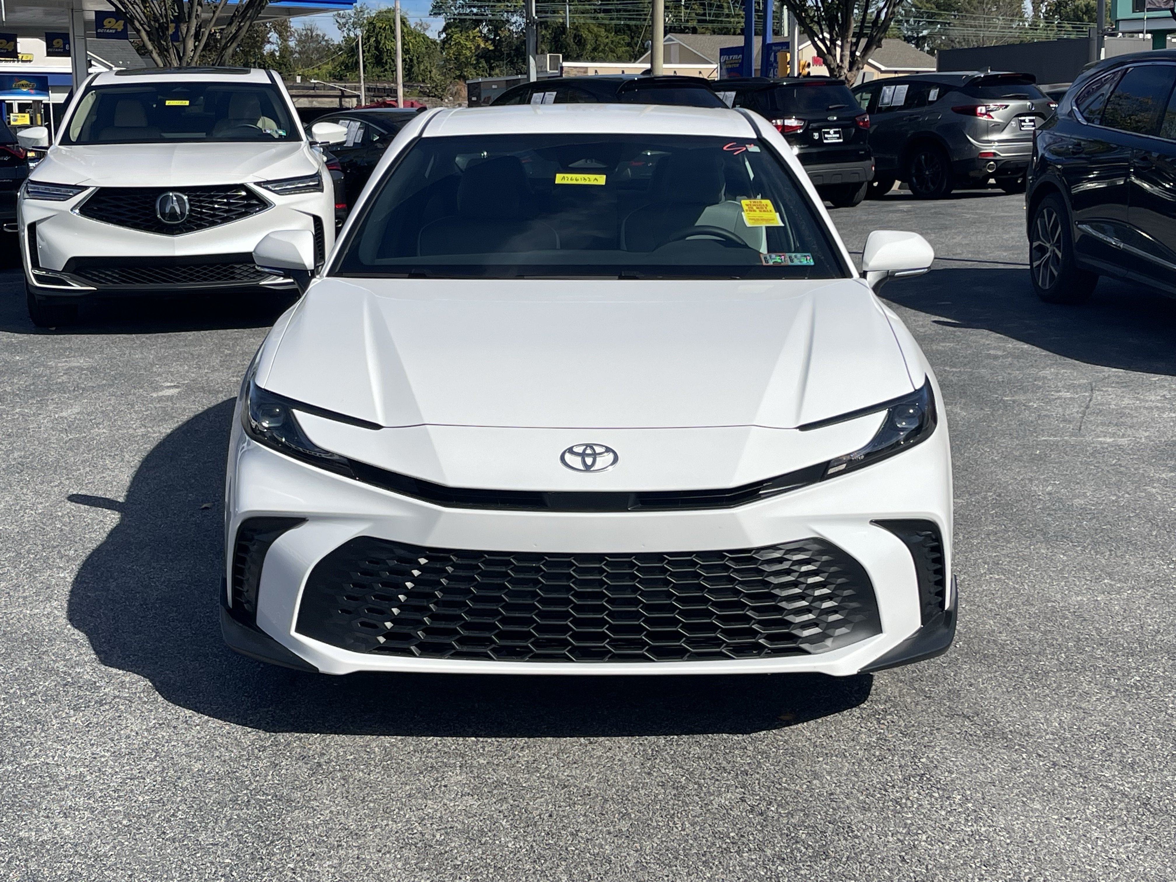 Used 2026 Toyota Camry SE FWD image 3