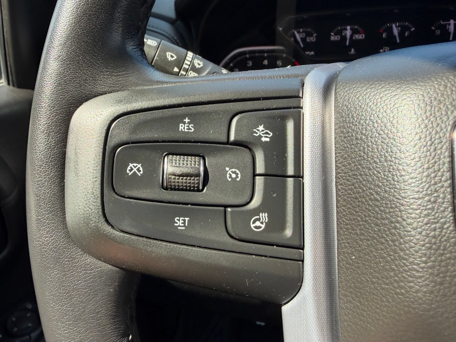 Used 2021 GMC Sierra 1500 SLT w/ SLT Premium Plus Package AWD/4WD image 14