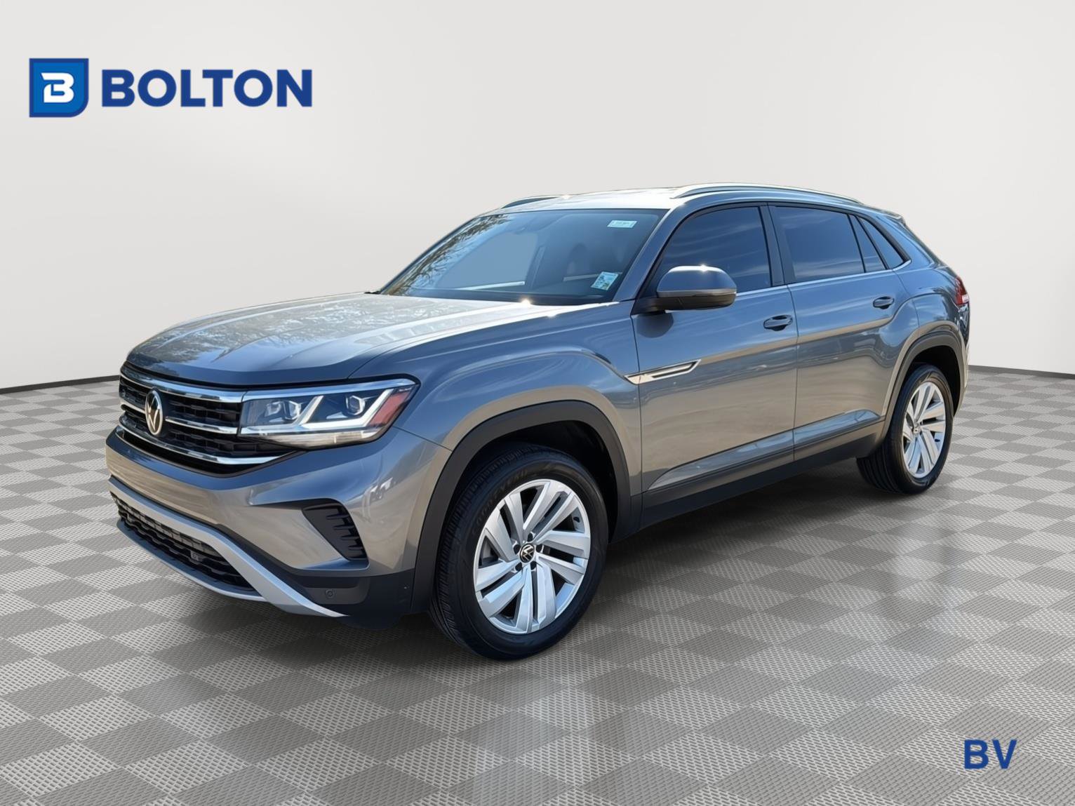Used 2022 Volkswagen Atlas Cross Sport SE image 1