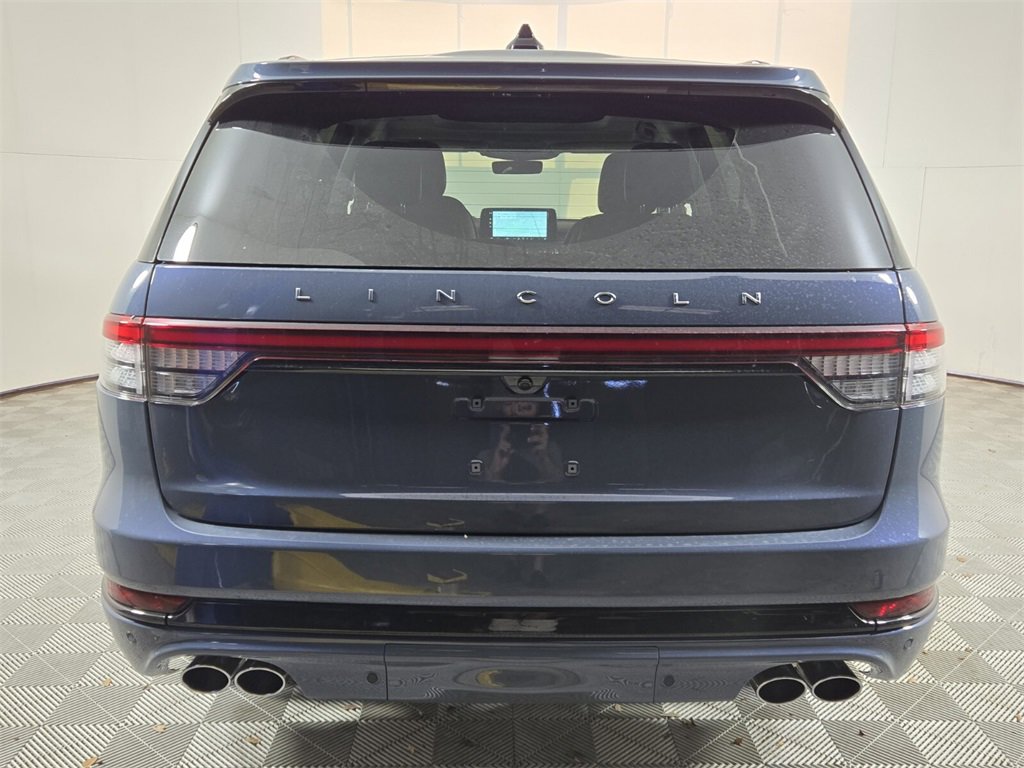 New 2025 Lincoln Aviator Reserve w/ Jet Appearance Package image 9