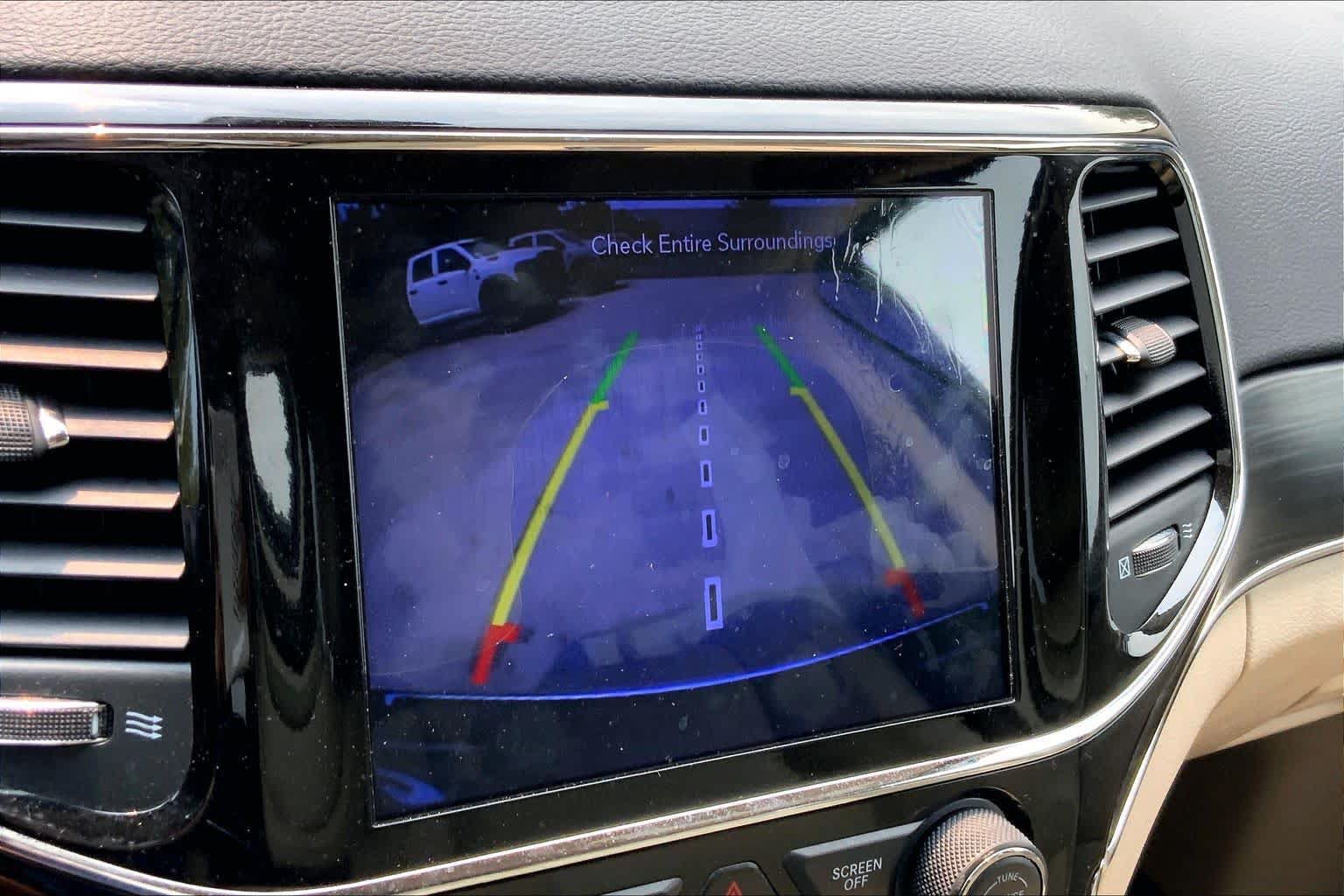 Used 2020 Jeep Grand Cherokee Limited AWD/4WD image 29
