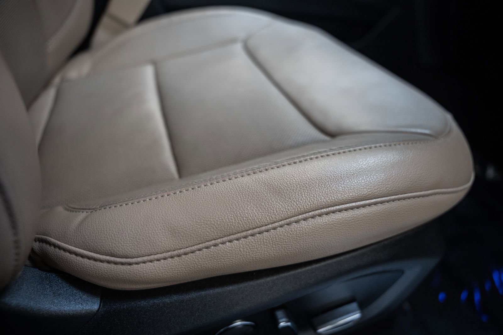 Certified 2020 Ford Explorer Limited image 40