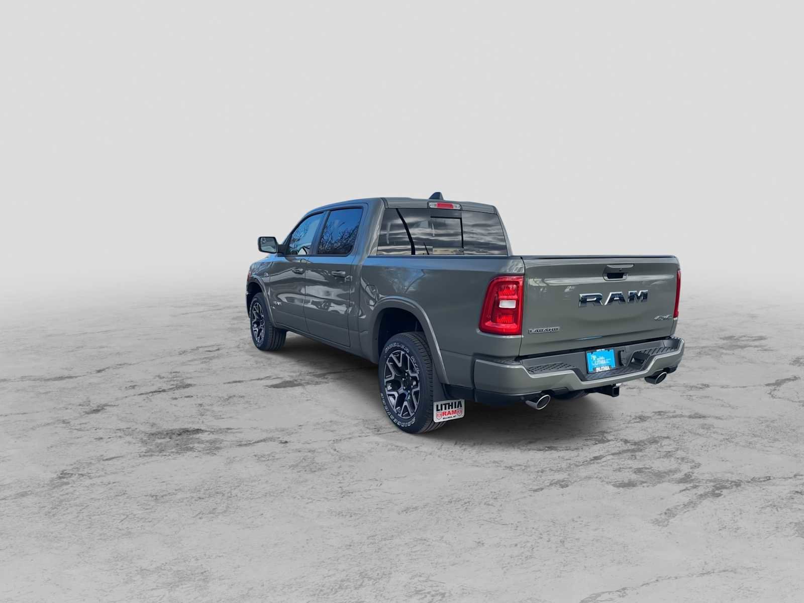 New 2026 RAM 1500 Laramie AWD/4WD image 6