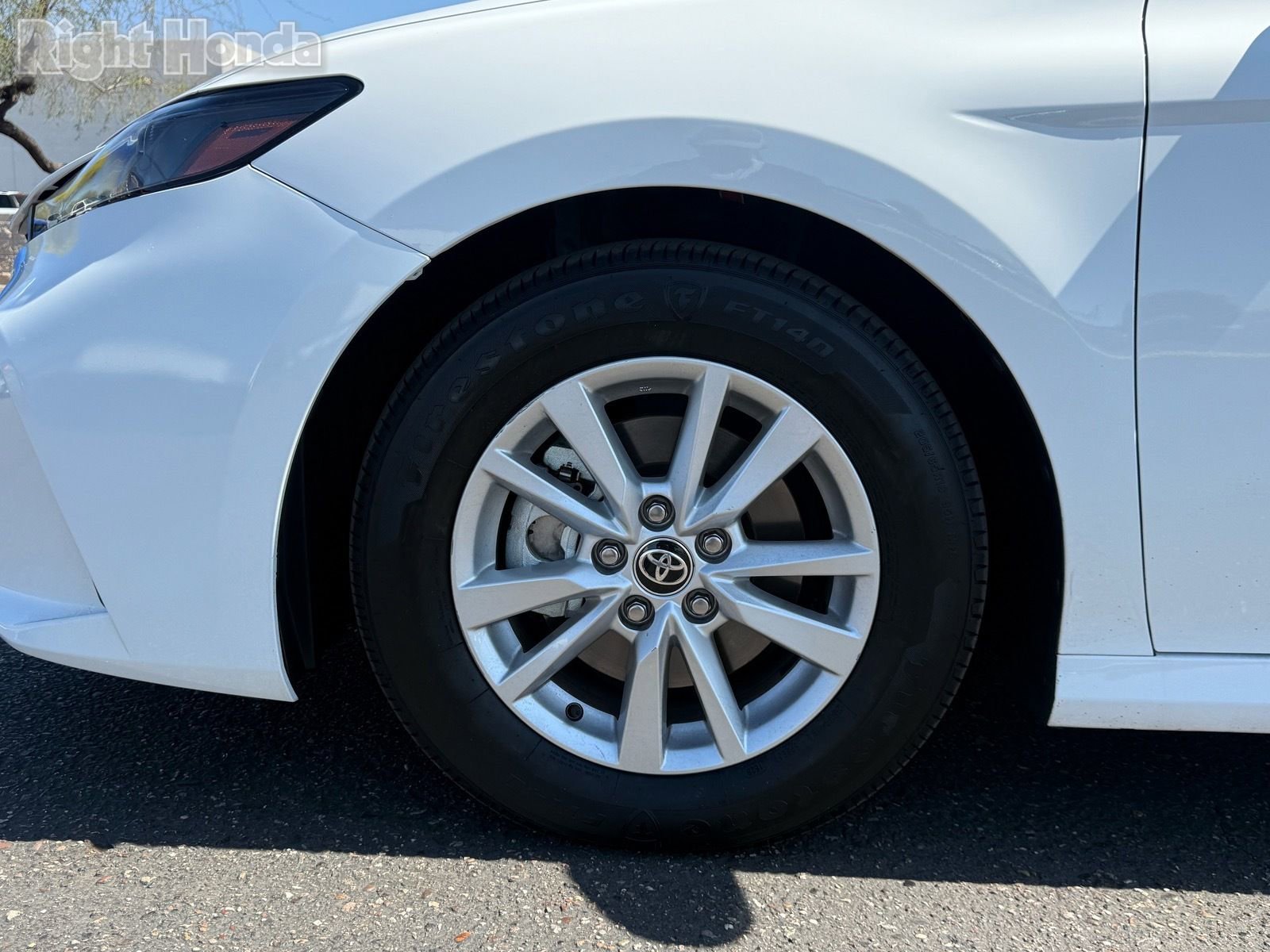 Used 2025 Toyota Camry LE image 10