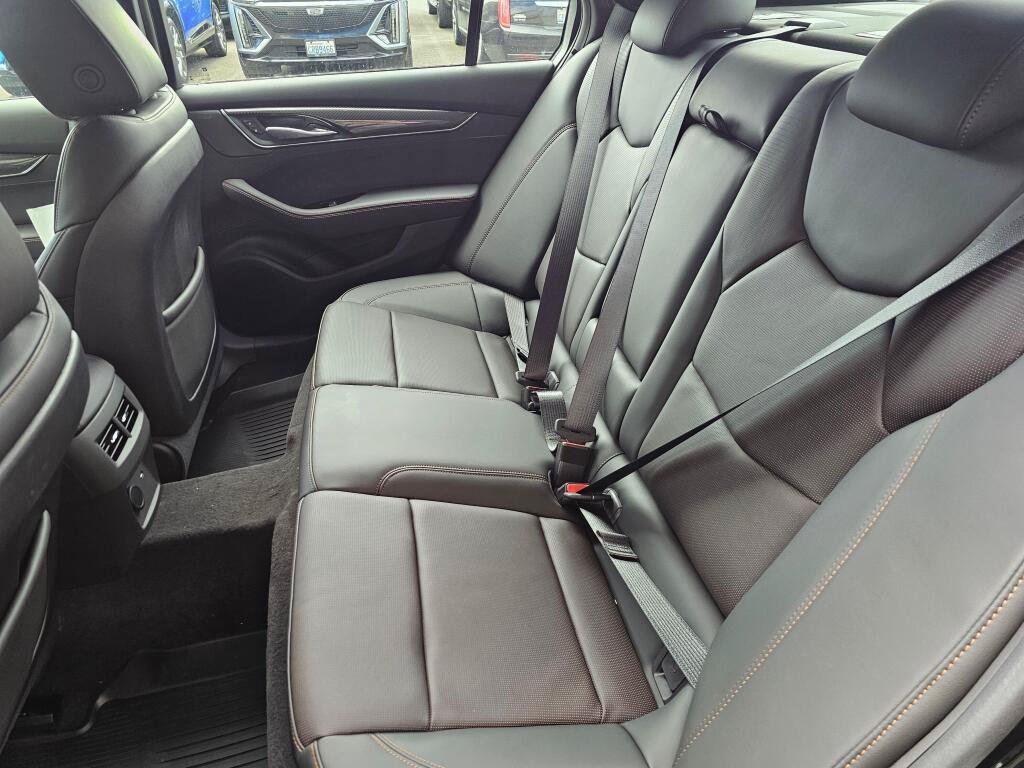 New 2026 Cadillac CT5 Sport w/ LPO, ONYX Package AWD/4WD image 17