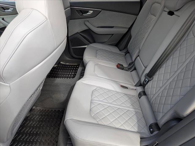 Used 2025 Audi SQ8 Premium Plus image 21