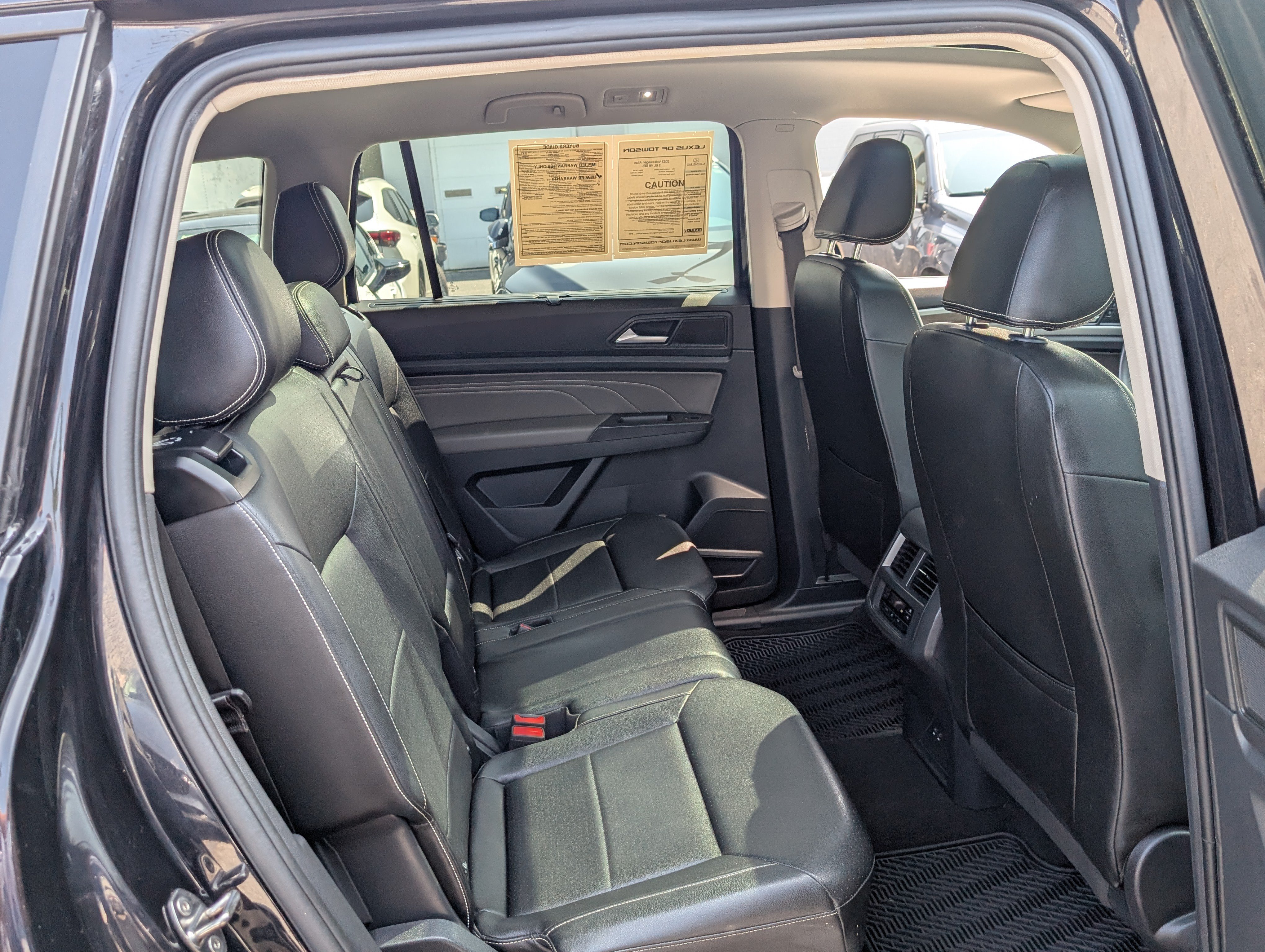 Used 2023 Volkswagen Atlas SEL AWD/4WD image 12