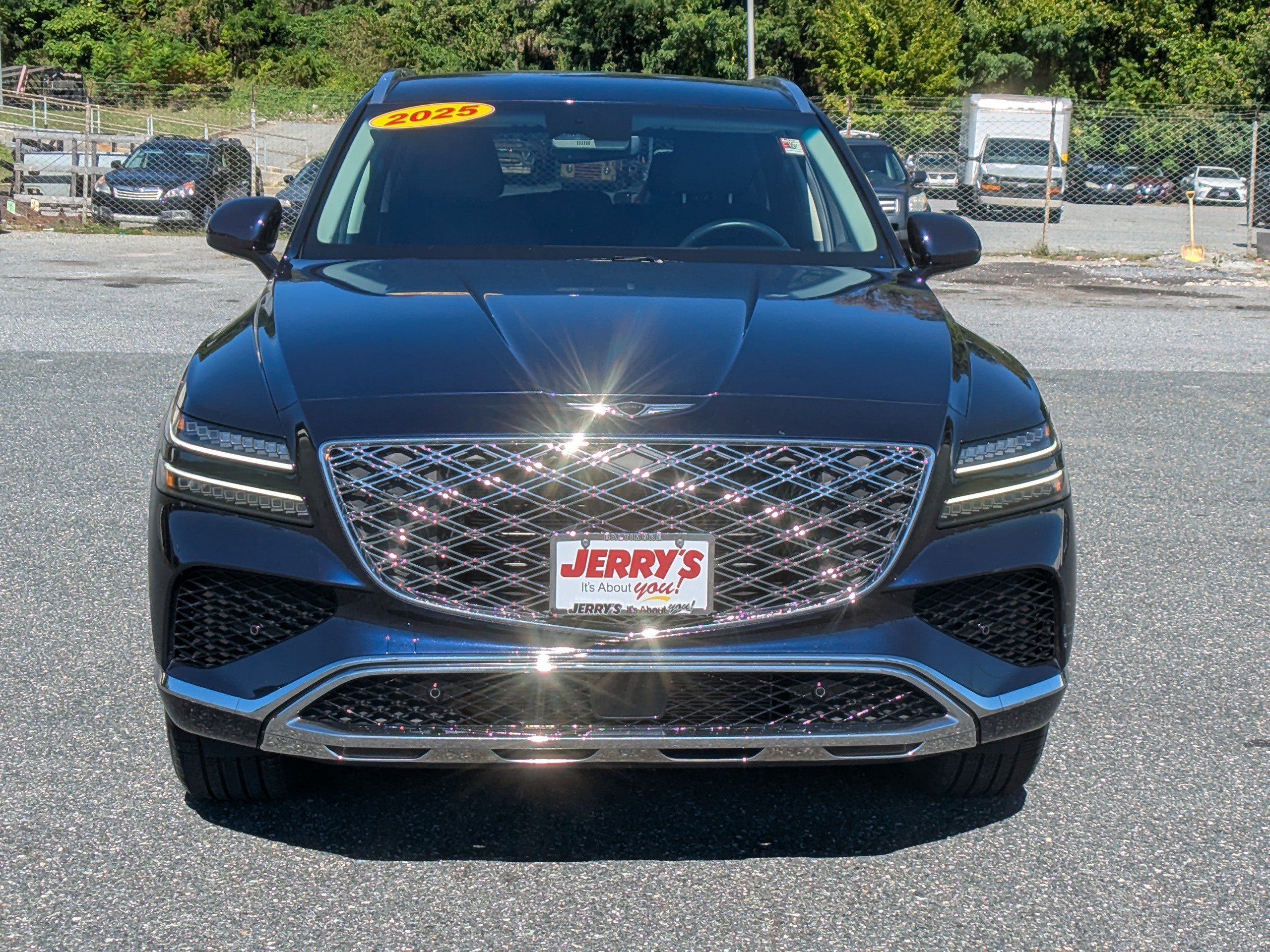 Used 2025 Genesis GV80 2.5T Standard AWD/4WD image 2