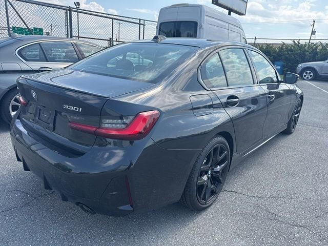Certified 2026 BMW 330i xDrive Sedan w/ M Sport Package AWD/4WD image 9