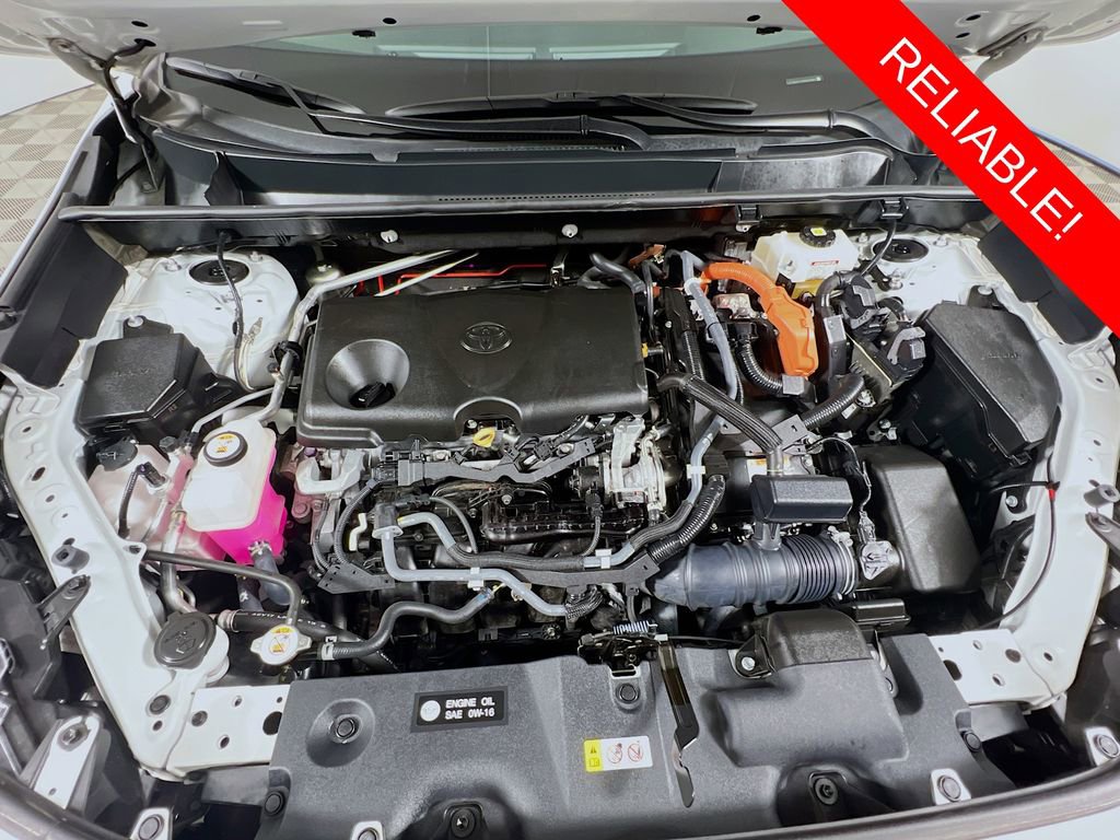 Used 2021 Toyota RAV4 XLE Premium image 31