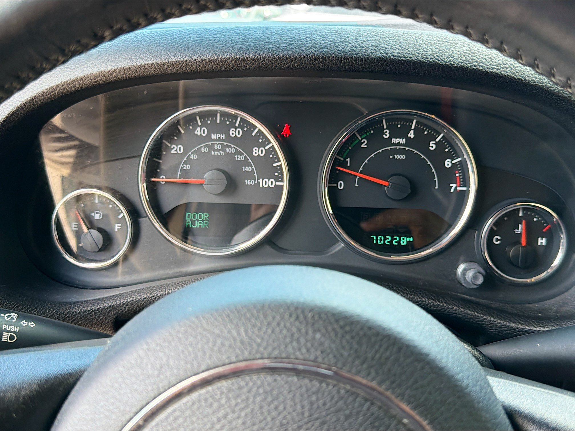 Used 2017 Jeep Wrangler Sport w/ Connectivity Group AWD/4WD image 32