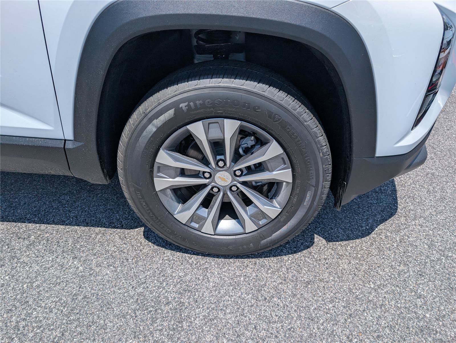 New 2026 Chevrolet Equinox LT FWD image 5