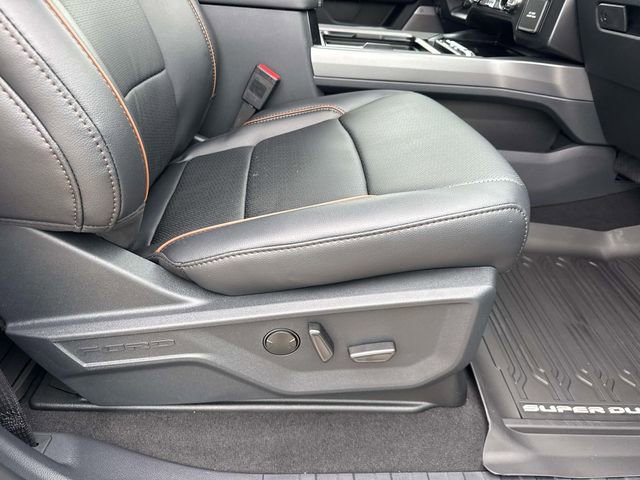 New 2026 Ford F250 Lariat w/ Black Appearance Package image 14
