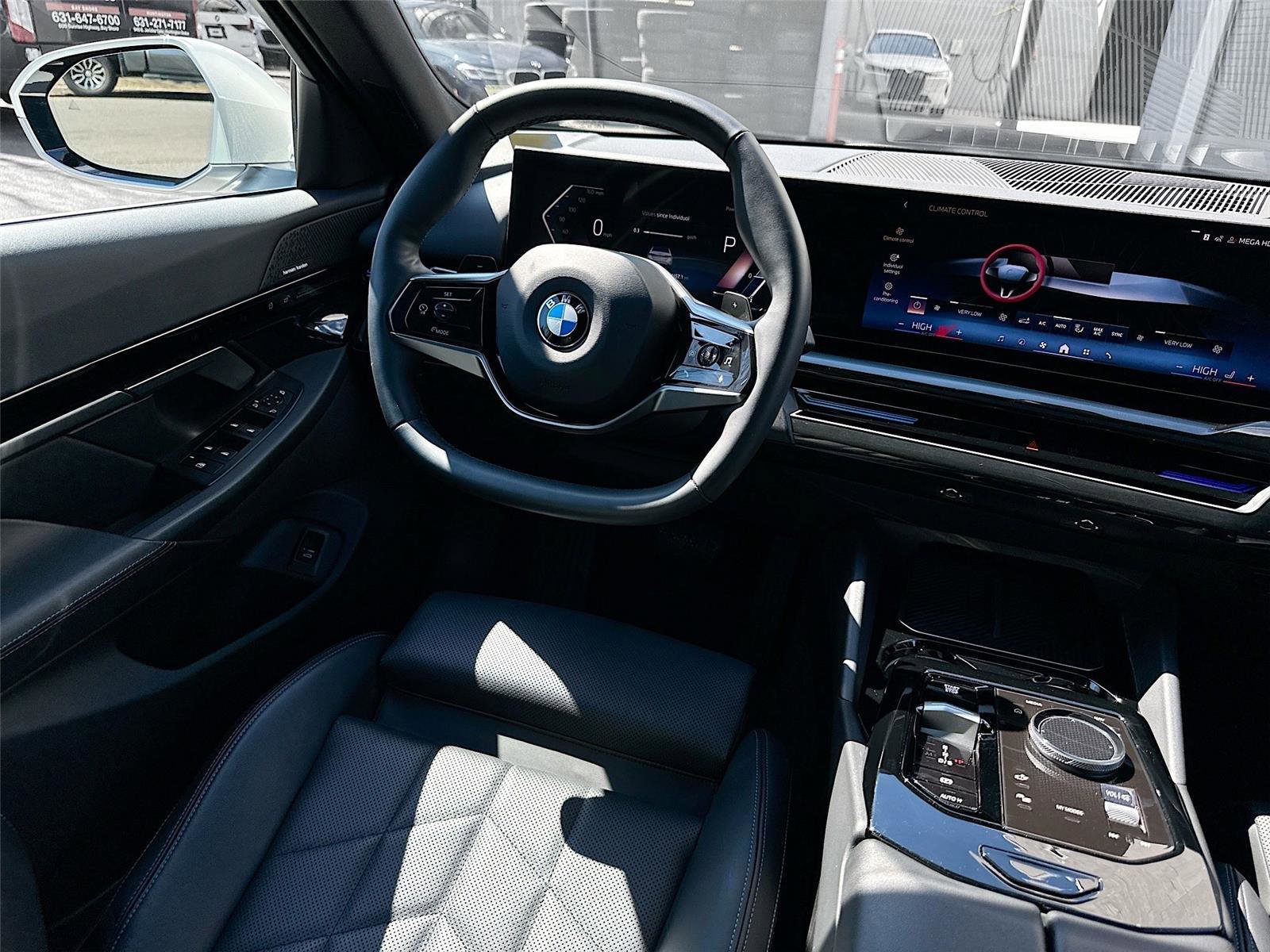 Certified 2024 BMW 530i xDrive w/ Convenience Package image 24