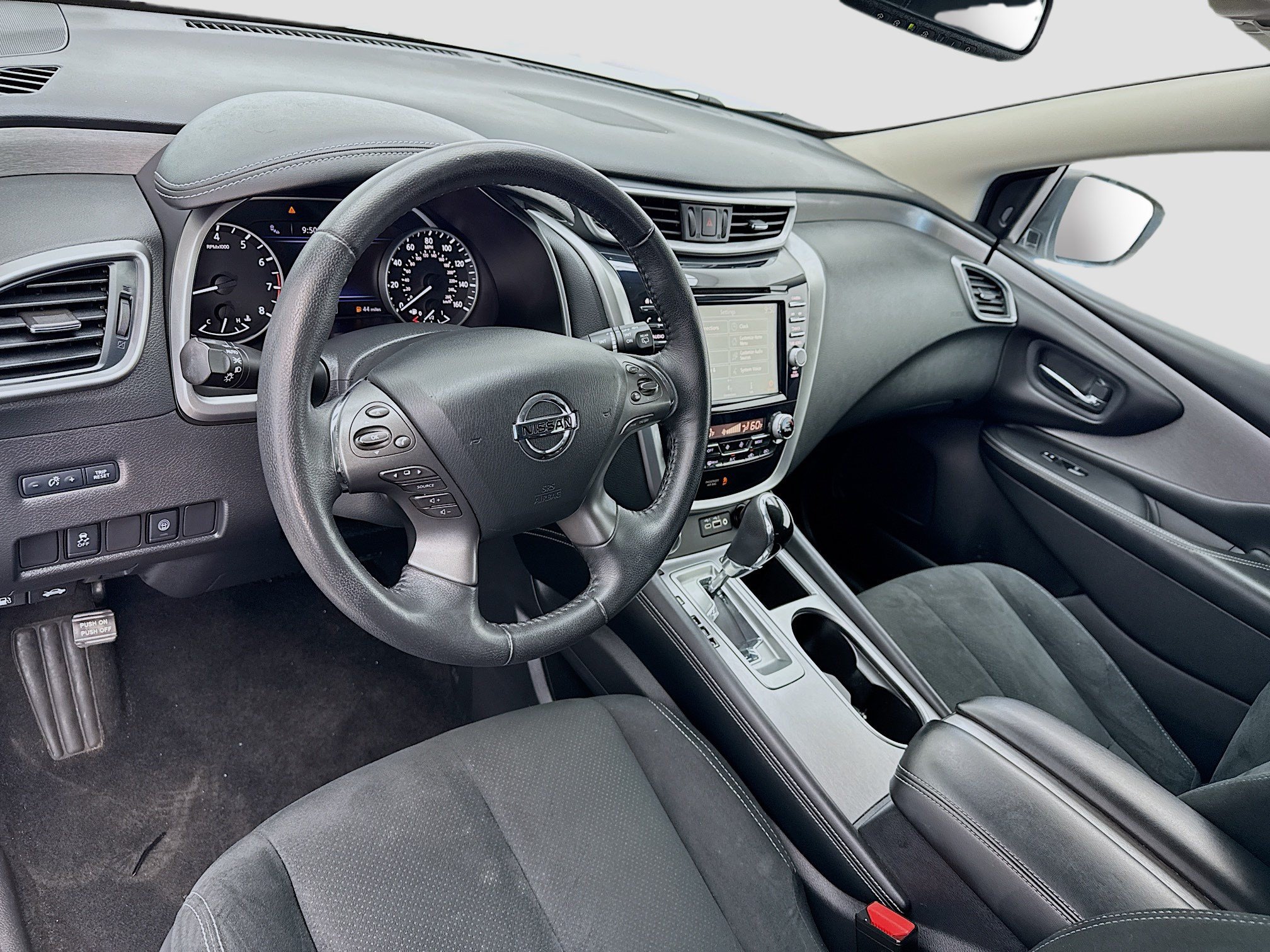 Used 2020 Nissan Murano SV AWD/4WD image 7