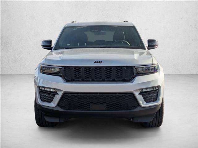 New 2025 Jeep Grand Cherokee Limited w/ Black Appearance Package RWD image 6