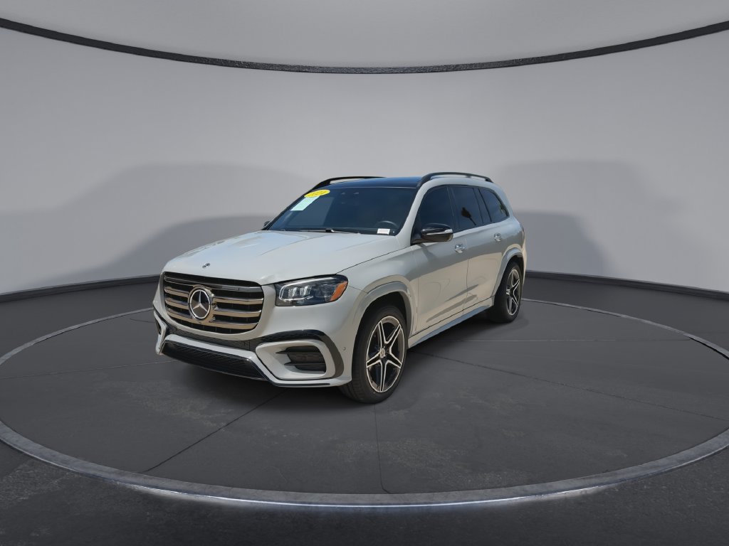 Used 2024 Mercedes-Benz GLS 450 4MATIC image 4