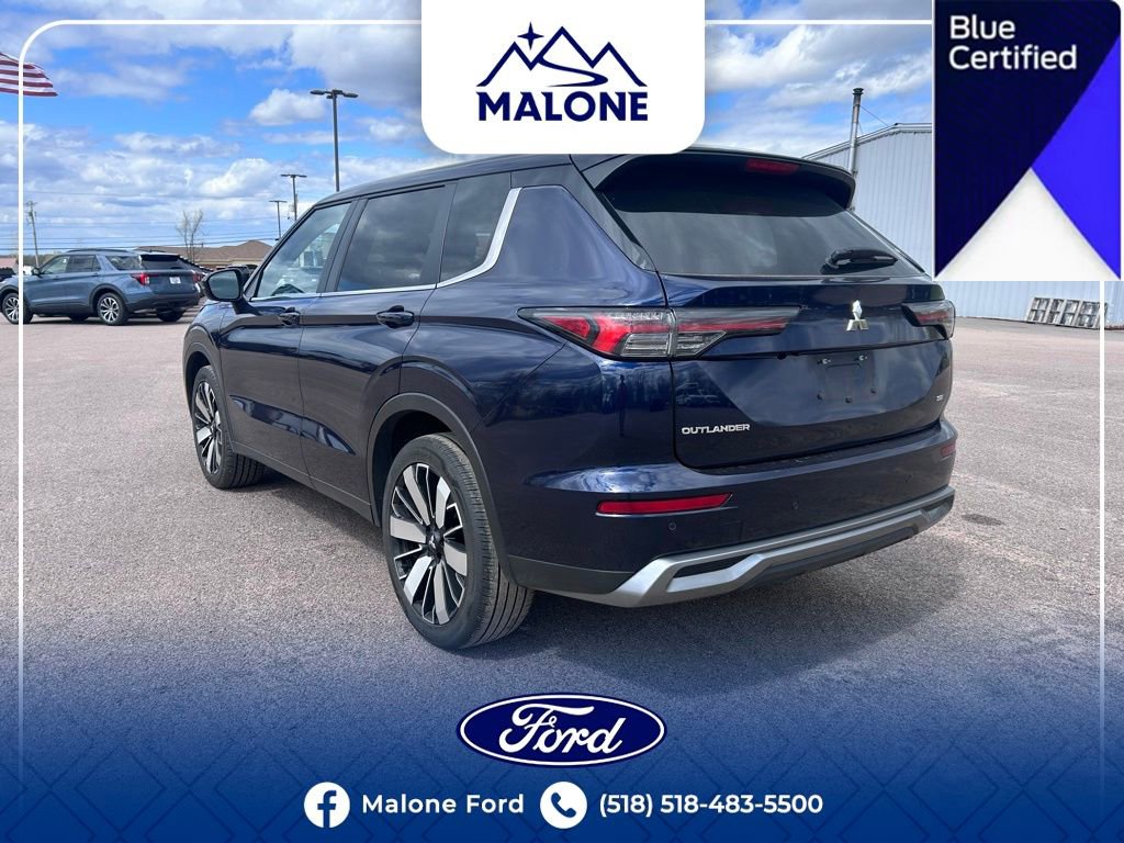 Used 2025 Mitsubishi Outlander SE AWD/4WD image 3