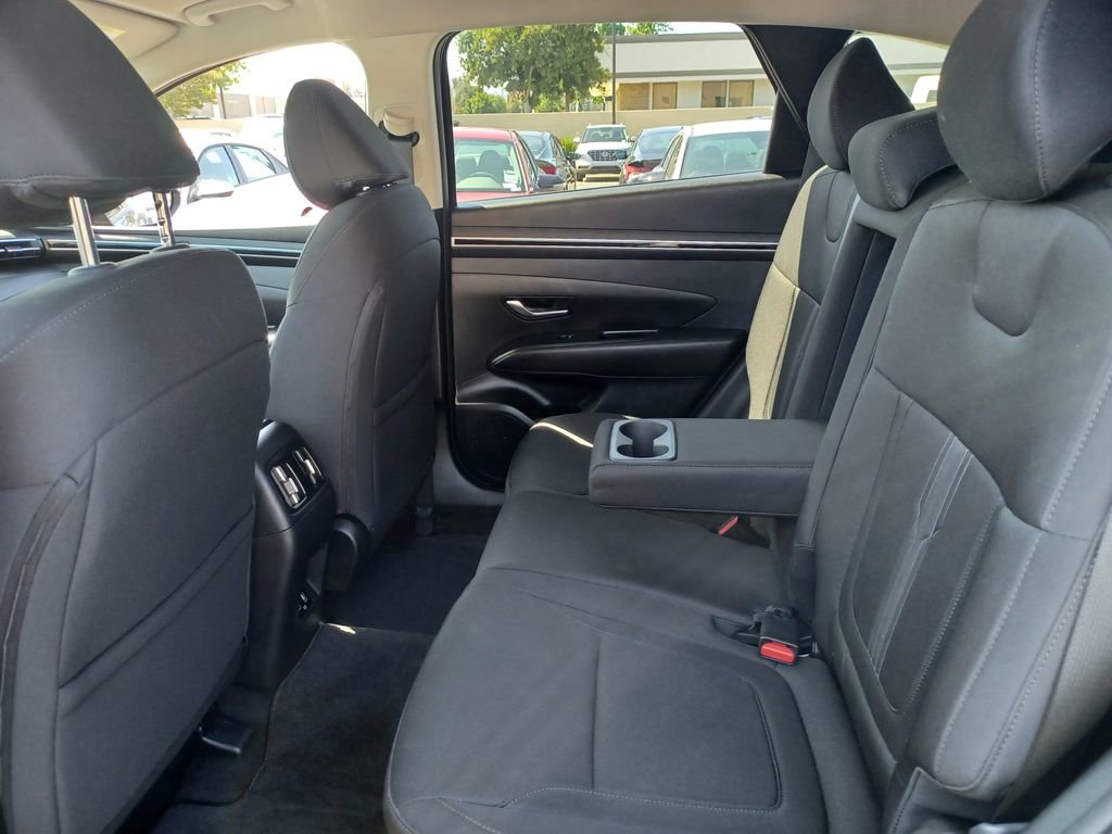 Certified 2023 Hyundai Tucson SEL AWD/4WD image 16