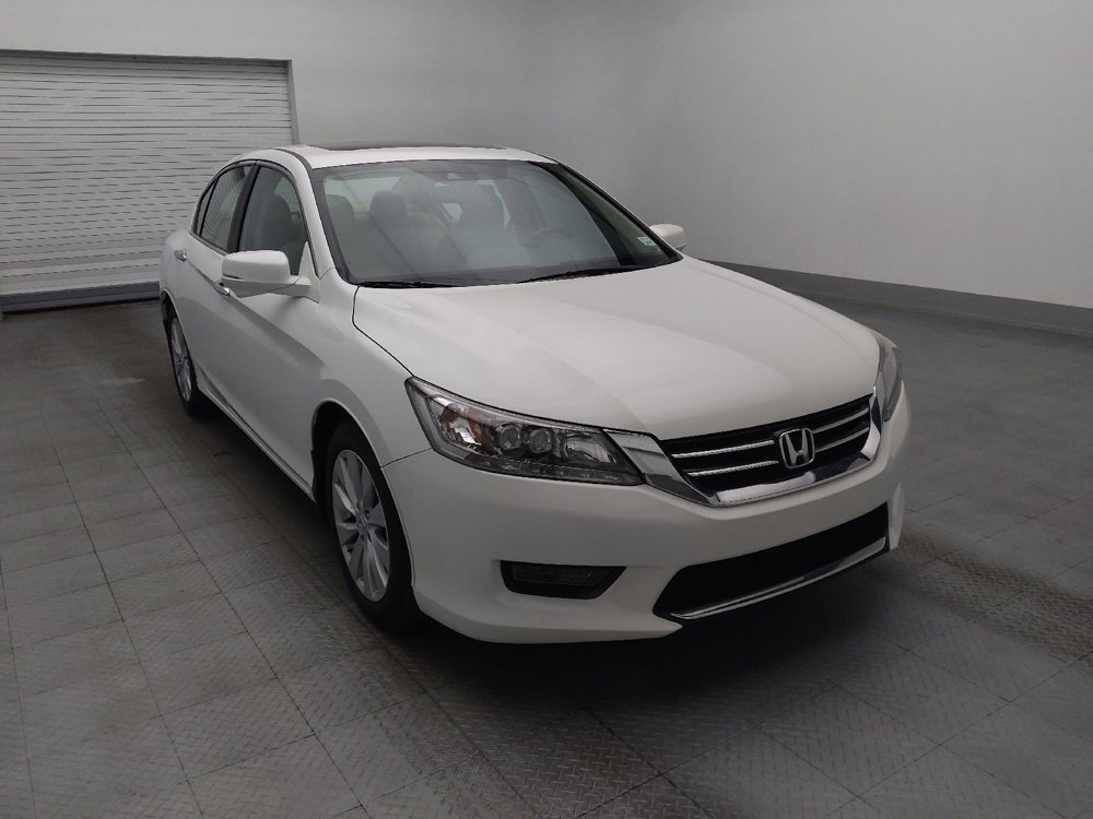 Used 2015 Honda Accord Touring image 13