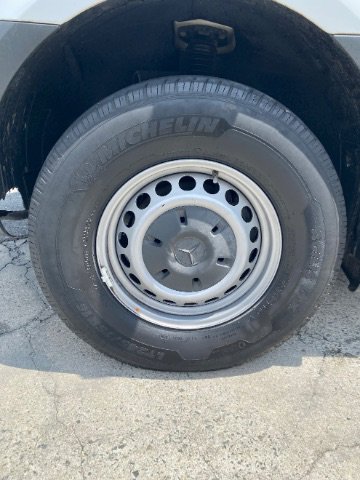 Used 2019 Mercedes-Benz Sprinter 2500 image 30