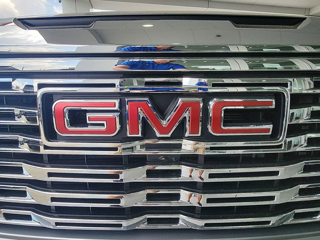Certified 2026 GMC Sierra 1500 Denali w/ Denali Reserve Package AWD/4WD image 31