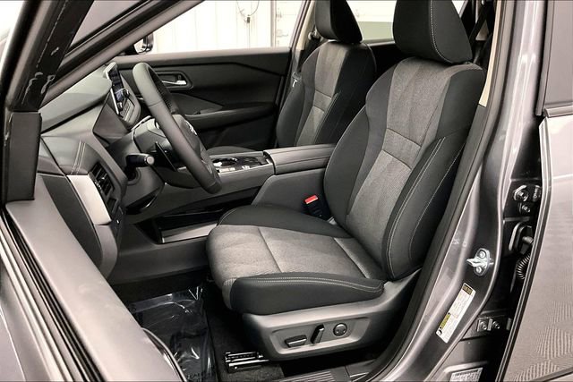 New 2026 Nissan Rogue SV image 10