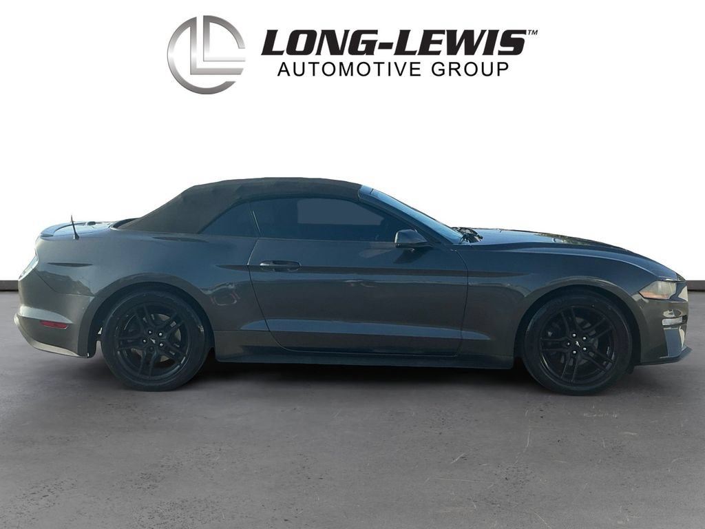 Used 2018 Ford Mustang Premium RWD image 8