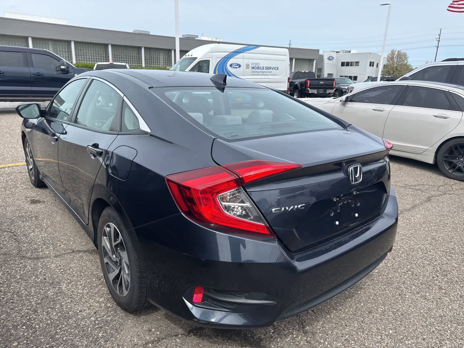 Used 2018 Honda Civic EX image 12