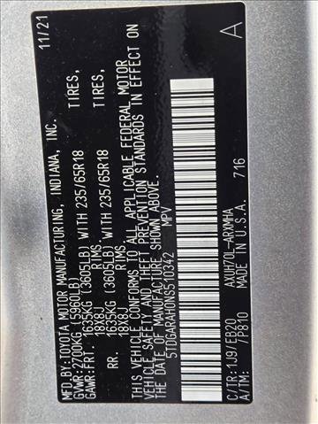 Used 2022 Toyota Highlander XLE image 17