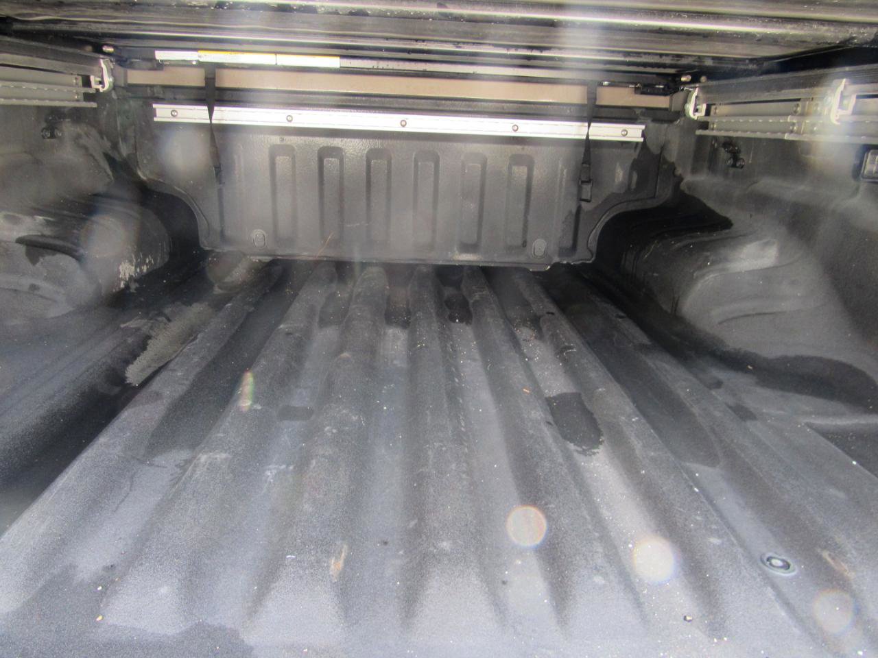 Used 2023 Nissan Frontier PRO-4X w/ Pro-4X Premium Package image 15