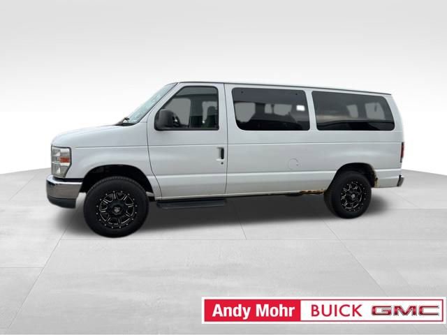 Used 2013 Ford E-350 and Econoline 350 XLT image 8