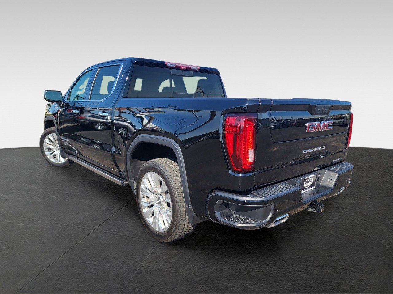 Used 2021 GMC Sierra 1500 Denali w/ Denali Ultimate Package image 4